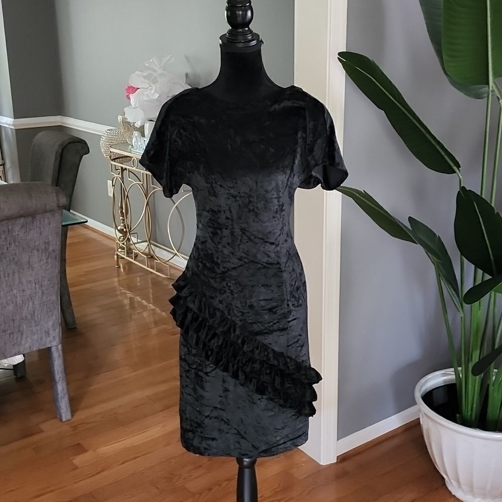 Vintage Chablis velvet dress sz 7